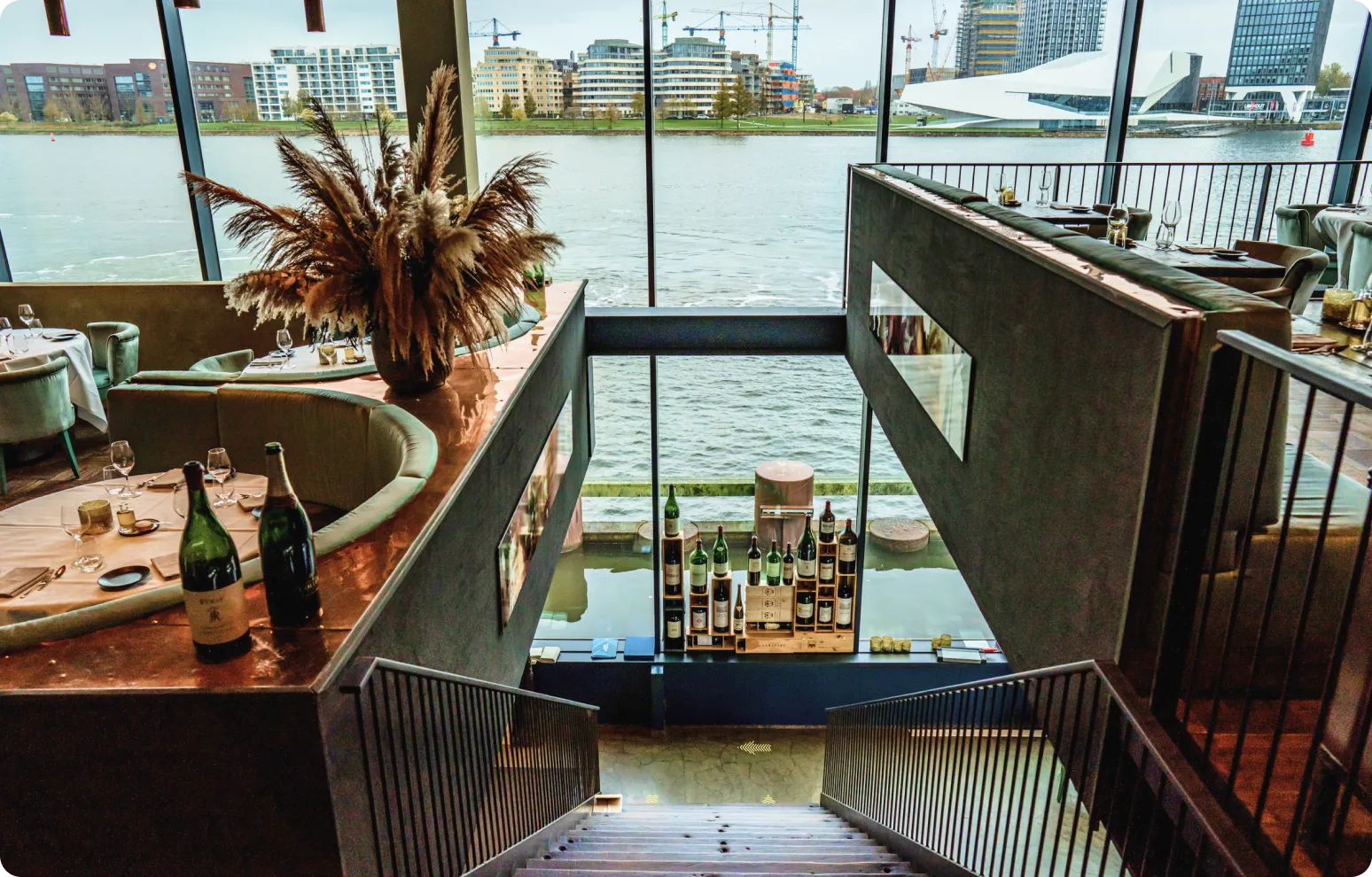 mos amsterdam